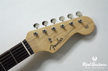MADE IN JAPAN TRADITIONAL 60S STRATOCASTER - 3-Color Sunburst